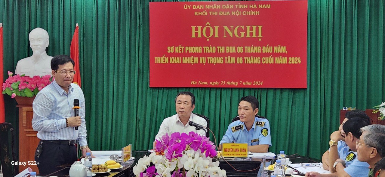 cụm.jpg